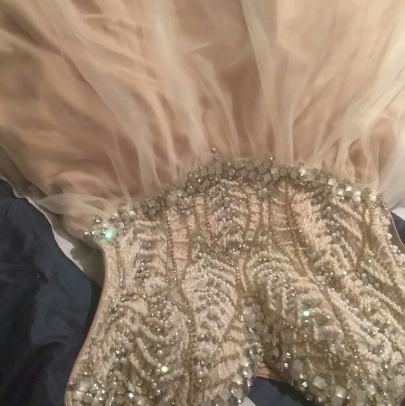 Prom/Pageant Gown - Picture 3 of 5